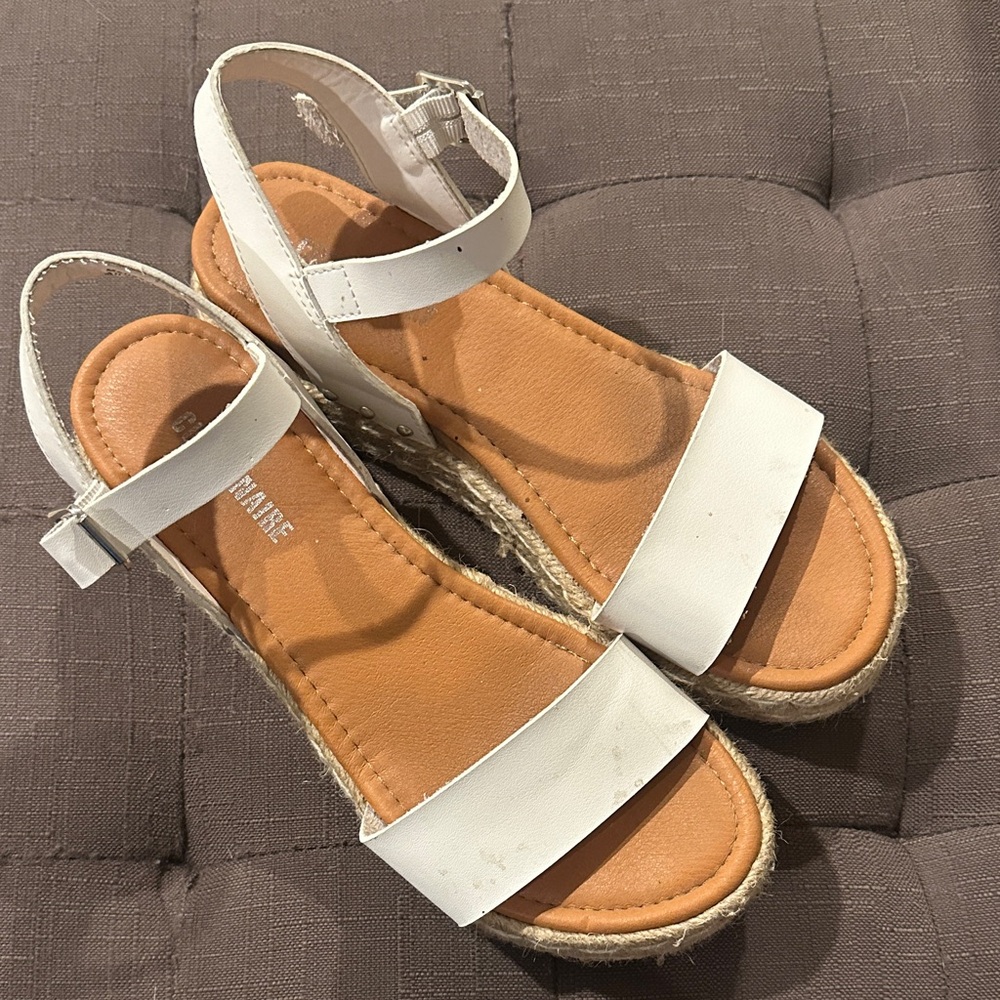 Chic White Espadrille Sandals
